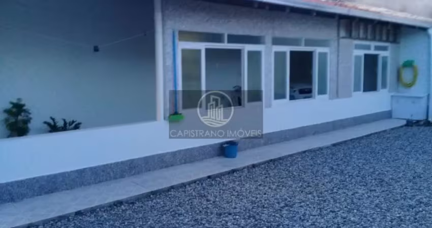 Casa à venda no bairro Centro - Camboriú/SC