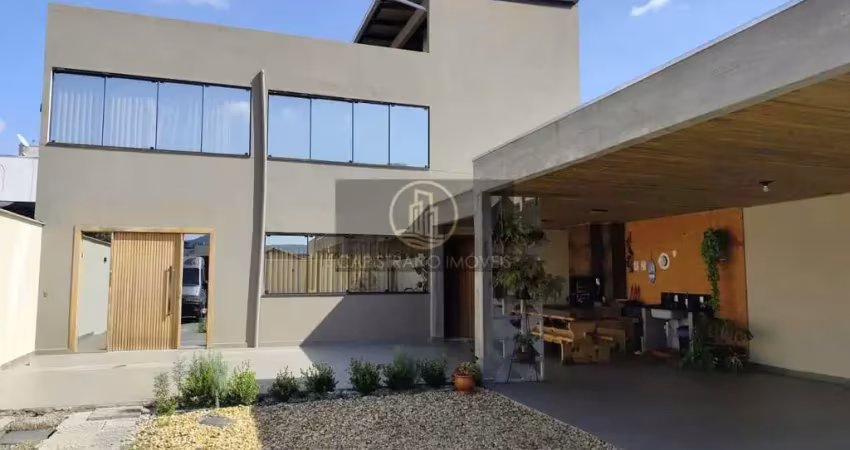 Casa Sobrado triplex