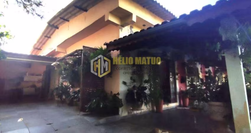 Chácara para Venda em Atibaia, Vitória Régia, 3 dormitórios, 1 suíte, 2 banheiros