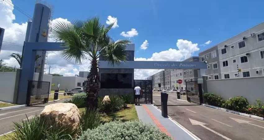Vende-se apto no condomínio chapada dos pinheiros várzea grande