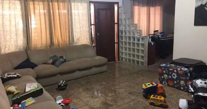 Casa com 3 quartos à venda na Rua Jundiaí, CPA II, Cuiabá