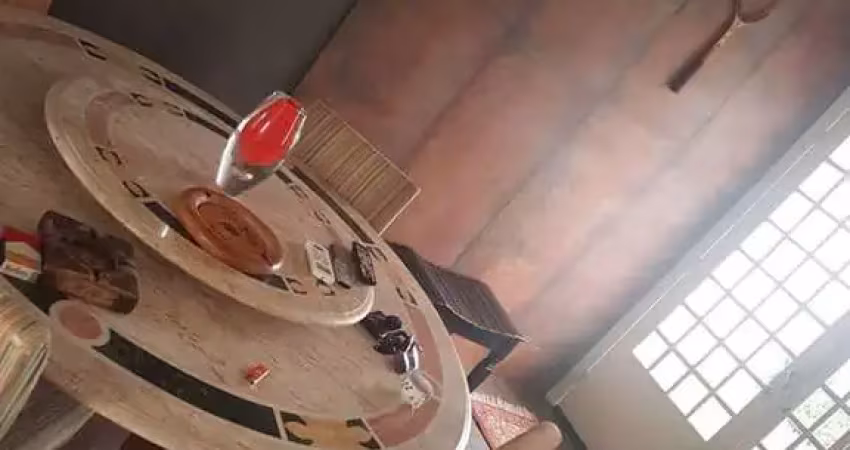 Vende-se sobrado com 2 quartos no coxipó da ponte - cuiabá mt