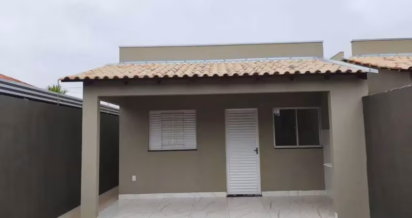 Casa à venda na Rua Água Fria, Jardim Ouro Verde, Várzea Grande