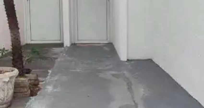 Vende-se casa no condomínio terra nova várzea grande