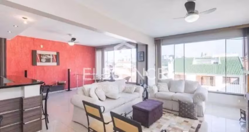 Elegance imóveis vende ótima casa com 3 dormitórios, suíte, piscina, lareira, 3 vagas box/garagem jardim lindóia porto alegre