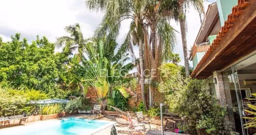 Elegance imóveis vende casa, 380m, 3 dormitórios, 3 suítes, closet, living de 4 ambientes, piscina e 4 vagas de garagem/box. comprar r$ 1.890.000,00.