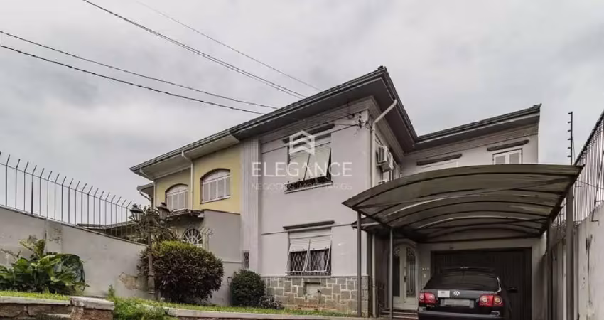 Casa com 3 quartos à venda na Rua Veador Porto, 251, Santana, Porto Alegre