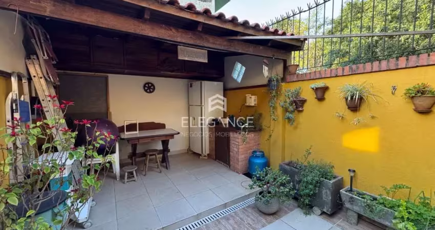 Casa linda estilo sobrado para comprar com 3 dormitórios suíte pátio churrasqueira 2 vagas box/garagem jardim sabará porto alegre. elegance imóveis