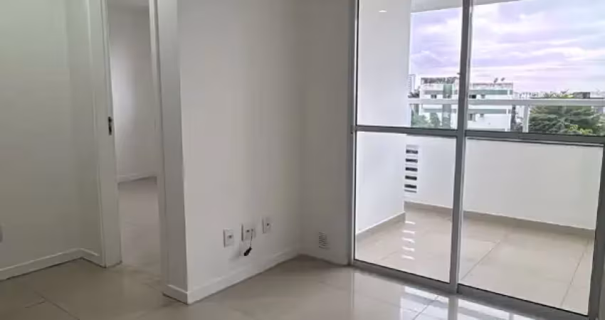 Alugo 1/4 no residencial paris já com os armários planejados no jardim santa teresa