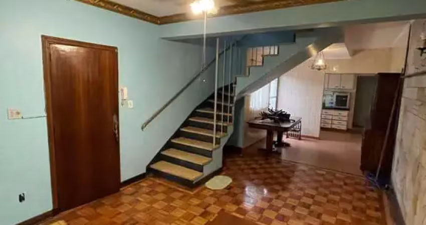 Casa para locação no tatuapé - são paulo-sp com 3 quartos, 2 banheiros e 230m². venha conferir!