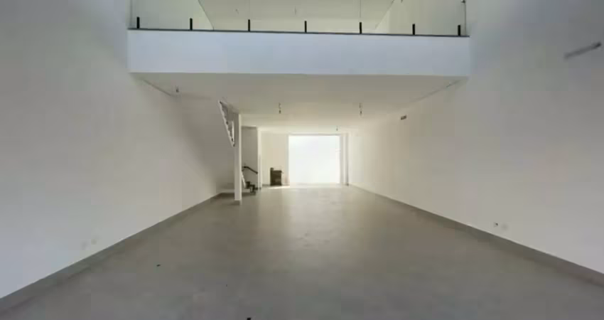 Barracão / Galpão / Depósito com 2 salas para alugar na Rua Serra de Bragança, 1759, Vila Gomes Cardim, São Paulo