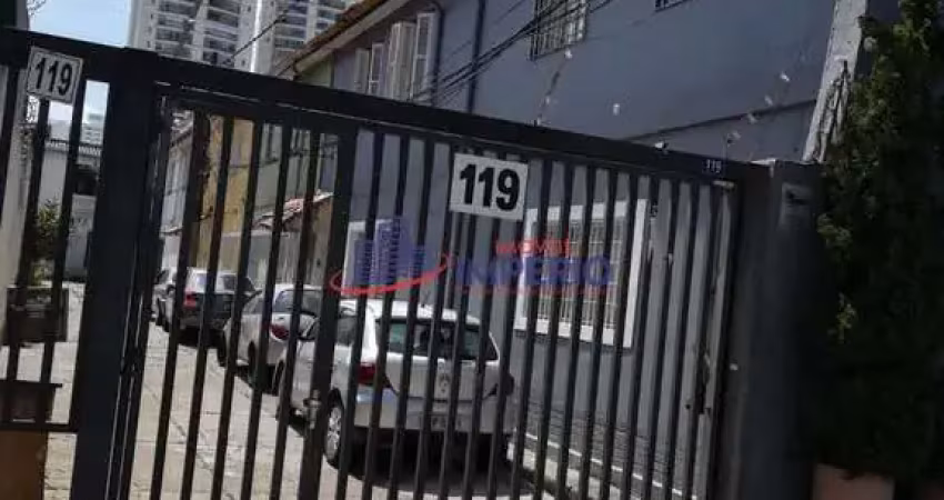 Casa à venda na Rua Diogo Farias, 07, Centro, Guarulhos