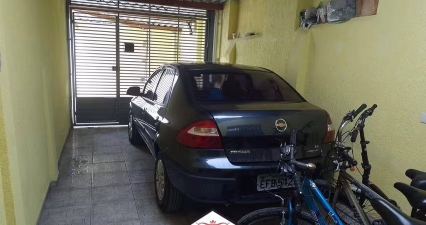 Casa na Vila Dom Pedro II 2 dormitórios 1 vaga!