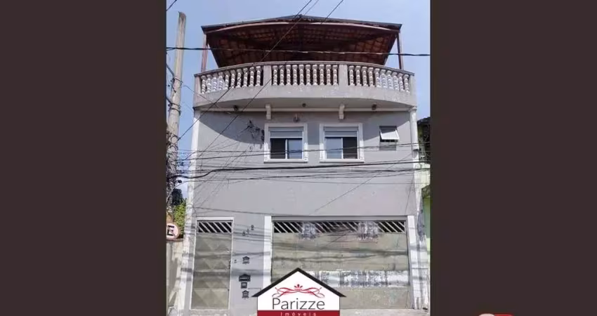 Sobrado na Vila Paulicéia 6 vagas de garagem!