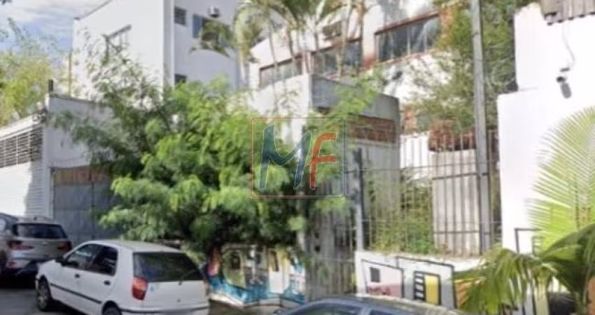 Galpão na Vila Monte Alegre, próximo do metrô São Judas com de 902m² a.t, 1012m² a.c. Zoneamento ZEU - Analisa permutas . REF 16.430