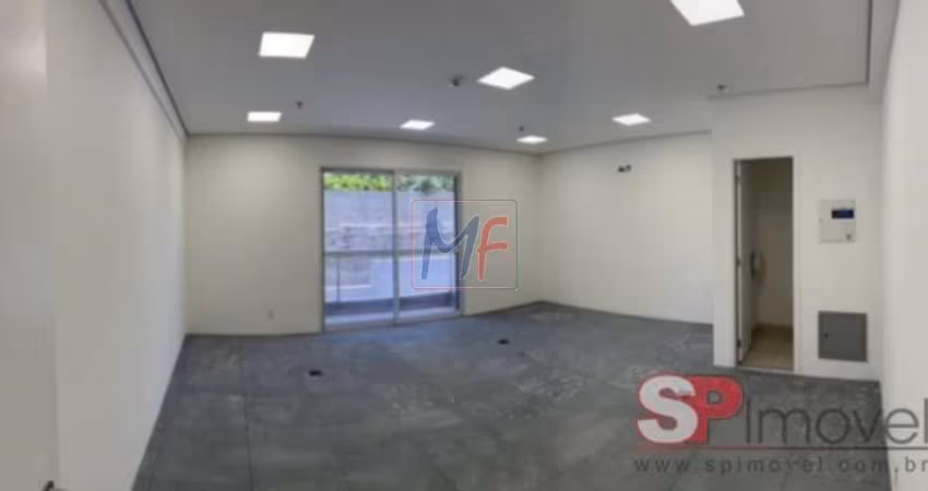 REF 16.881 -Excelente sala comercial no Butantã, 41 m² a.u., reformada, com varanda, nas proximidades do Metrô Butantã e Shop. Eldorado.