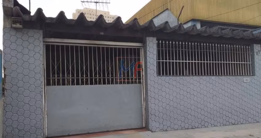 Casa Térrea localizada no bairro de Itaquera, com 250 m² de a.c., 2 dormS, sala, cozinha, área com churrasqueira, 2 vagas. (REF:17258).