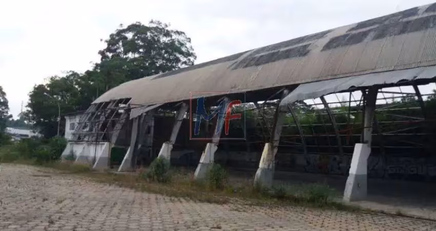 Ref 8.641- excelente terreno  em cotia com 15.203 m², sendo 208 metros do eixo da raposo tavares km 26, testada 84 mts. aceita permuta.
