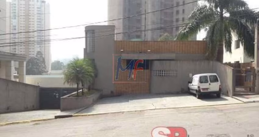 REF: 13.380 - Prédio comercial, na Vila Andrade, de 963 m² 3 pavimentos, 1 recepção, 6 salas, 5 banheiros, galpão 5m de pé direito e 20 vagas.