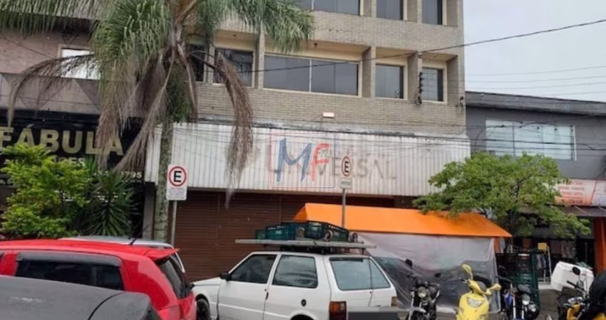 Prédio Comercial com 868 m² a.c, terreno 332 m2 ,16 aptos e salão comercial ,  Parque Américas, Mauá. - REF 16.926.