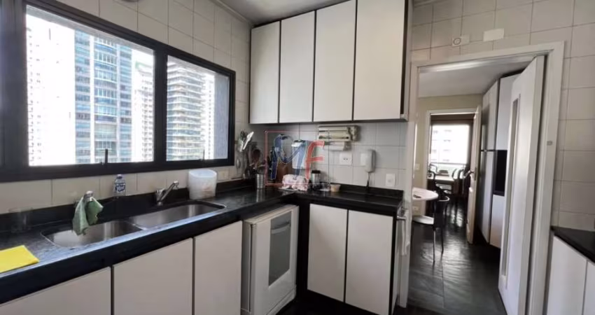 Lindo Apto  Itaim Bibi, 220 m² a.u, 3 quartos (3 suítes), sala, cozinha, área de serviço, dependência empregada, 4 vagas e lazer. (REF 16.678)