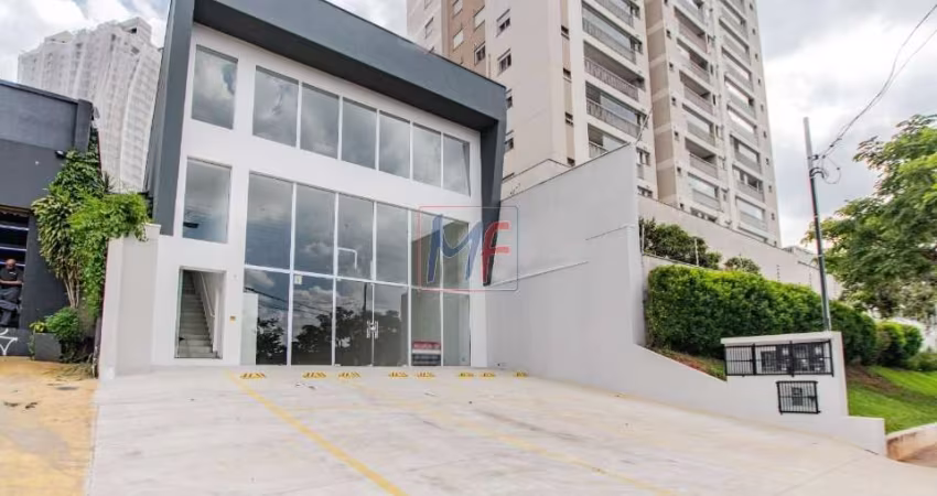 Excelente loja na Vila Matilde, área total de 915 m², 10m de fachada (em vidro),Térreo + Mezanino, 4 banheiros, 6 vagas - ZEU - (REF 17.175)
