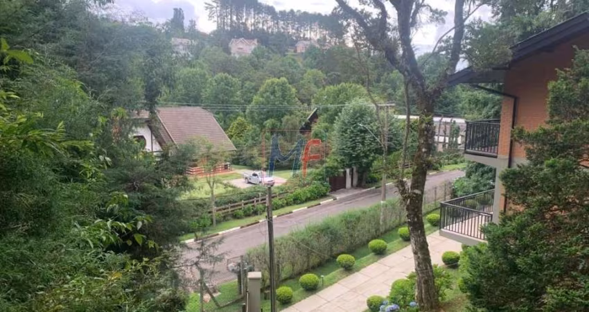 Excelente casa mobiliada no Alto do Capivari , em Campos do Jordão/SP, 365 m² a.c., 1085 m²a.t., 4 dormitórios (1 suíte), academia, adega, churrasqueira (REF 18.761)