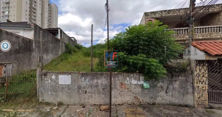 Excelente Terreno localizado próximo ao Metrô Penha, com 1.601 m²  área total, duas frentes 9 e 17 metros. ZONEAMENTO: ZEUP. Aceita propostas. REF: 20.158