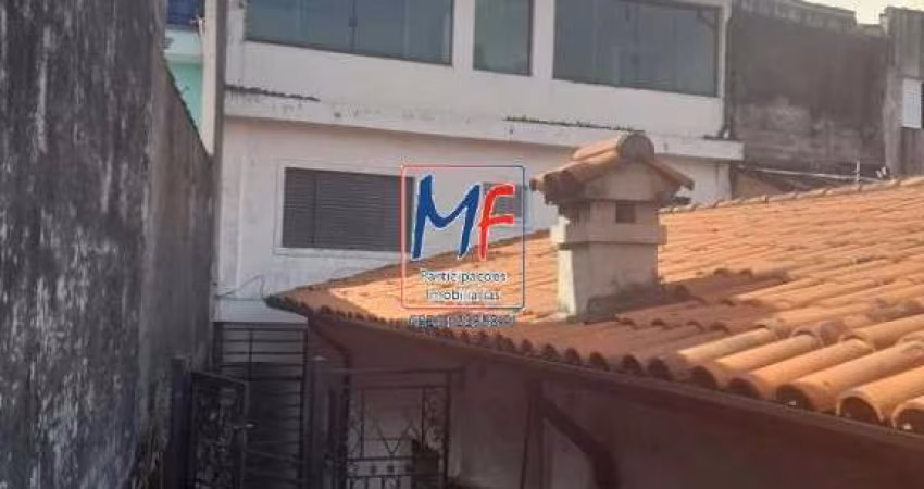 Excelente terreno na Vila Mariana, com 270 m² a.u., terreno com 225 m2, testada de 11,5 m , ZER , composto por 2 casas e 4 vagas.  Prox. Av. Dr. Ricardo Jafet (REF 19.838)