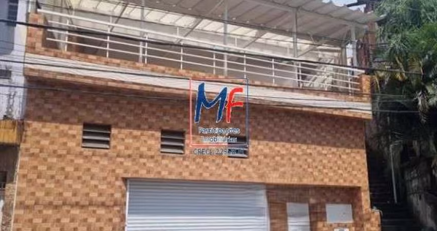 Excelente sobrado Vila Paulicéia, 430 m² a.c.,  terreno 402 m2, 2 quartos (2 suítes), sala, copa, cozinha, dep. empregada, casa hóspedes, salão festas, 3 vagas (REF 19.819)