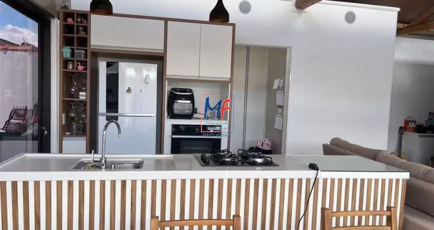 Excelente casa em cond. fechado em cotia/sp, com 105m² a.u., 3 dormitórios (2 suítes), sala, cozinha, escritório, lavanderia, piscina aquecida, 3 vagas (ref 20.235)