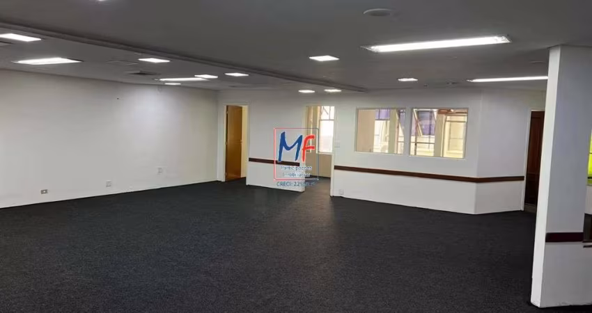 Excelente sala comercial na República, 330m² a.u., com várias salas e 2 banheiros. Prox. Metrô República. Aceita permuta (REF 20.208)