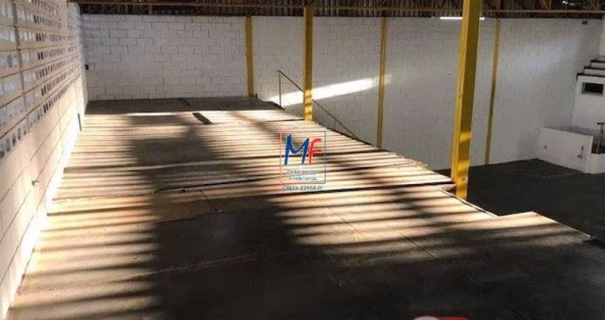 Excelente galpão 500 m² a.u., terreno 423 m2, mezanino, escritório, salão, vestiários masculino e feminino, refeitório e 5 vagas cobertas. Prox. Rua José Rosa (REF 20.336)