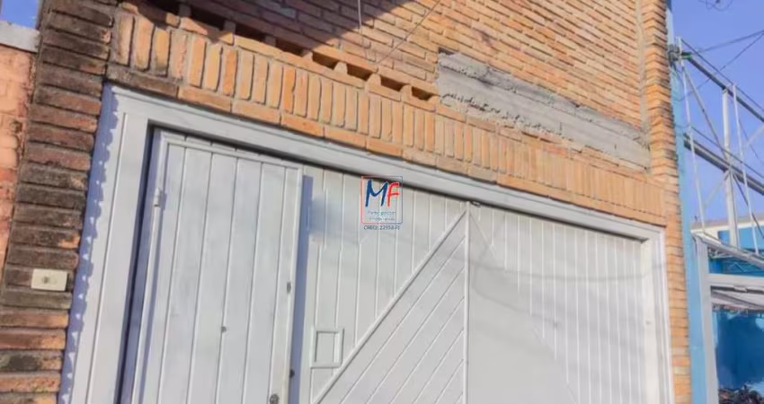 Excelente casa no Ipiranga , com 85 m² 2 dormitórios, sala, cozinha, 2 banheiros, hidromassagem e 2 vagas. Localizado a 1,3 km do metrô  alto do IPIRANGA. REF: 20.846