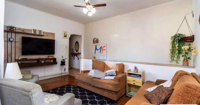 Excelente sobrado no Alto da Mooca, com 157m² a.u., 4 dormitórios, sala, copa, cozinha, terraço, quintal, área de serviço, 2 vagas. Prox. Rua do Oratório (REF 20.877)