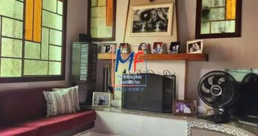 Excelente casa no Tremembé, 326m² a.u., 4 dormitórios (3 suítes), sala com 3 ambientes, lareira, cozinha, churrasqueira, piscina, 6 vagas. Prox. Rua do Horto (REF 20.886)