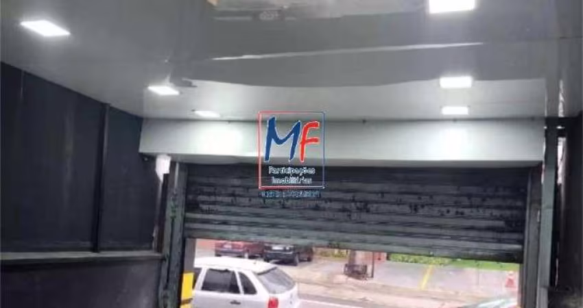 Excelente salão comercial para locação no Tatuapé, 120m² área útil, 3 salas, 2 banheiros e 1 vaga. Muito bem localizado. Agende já a sua visita. REF: 20.899