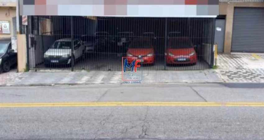 Excelente Galpão no bairro Tucuruvi com 240 m² de área útil, terreno 300 m2,  imóvel tem pátio, 2 escritórios e 2 banheiros. Alugado. Bom para Investidor.  REF 20916