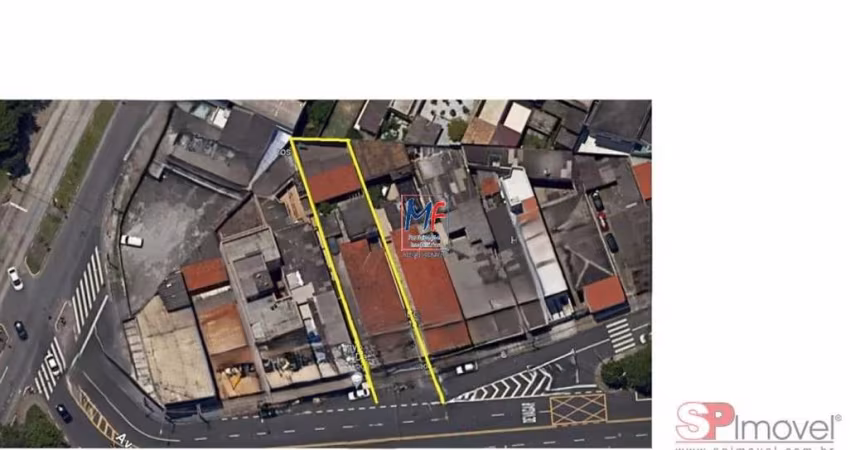 Excelente terreno em Santo André/SP, com ótima localização, nas proximidades da Avenida dos Estados. Ideal para a construção de prédio. Aceita permuta (REF 20.141)