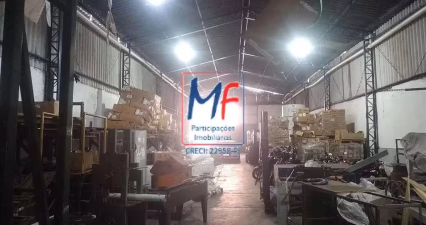 Excelente galpão no brás, com 440 m² a.u., terreno de 400 m, testada de 10 m, zoneamento zeis 3 , não aceita permutas. proximidades da rua silva teles (ref 21.128)