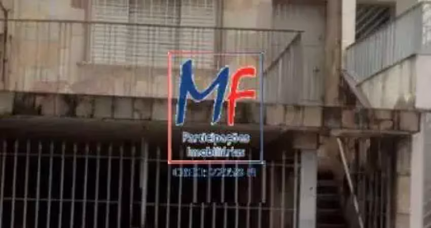 Casa antiga sobrado localizada  sacomã, necessitando de reforma, com 130 m² de área útil,  3 dormitórios, 1 banheiro, 1 sala e  1 vaga de garagem. zon. zm.  ref 21.323
