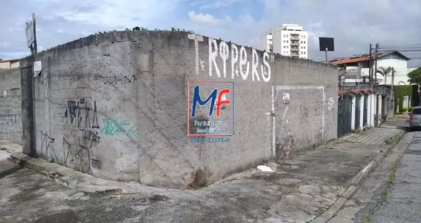 Excelente terreno de esquina na vila matilde, com 605 m² ,  a.c. 60 m2,  testada de 30 m. zoneamento zm. bem localizado na av. aricanduva (ref 21.670)