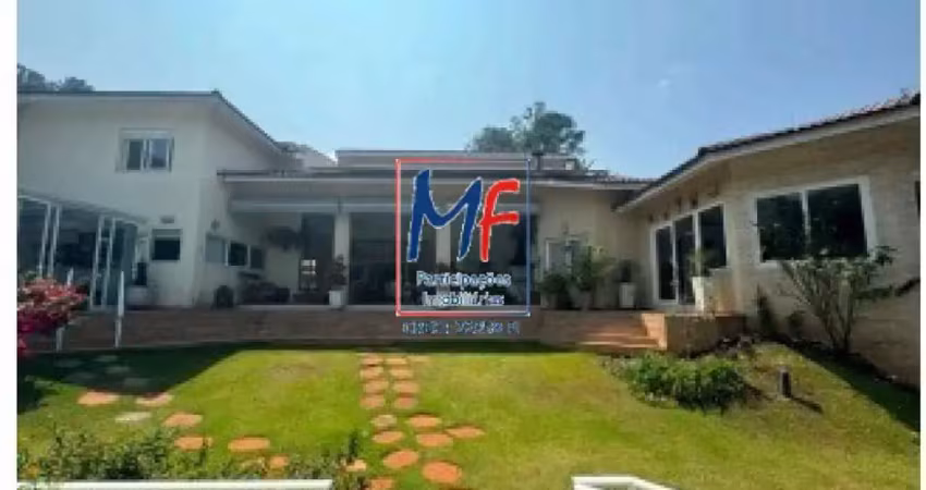Excelente casa de alto padrão, terreno com 3 lotes , casa de funcionário , casa principal com  8 suítes,  849 m² a.c., 8 vagas ,  localizada no setor dos pássaros. ref 21.618