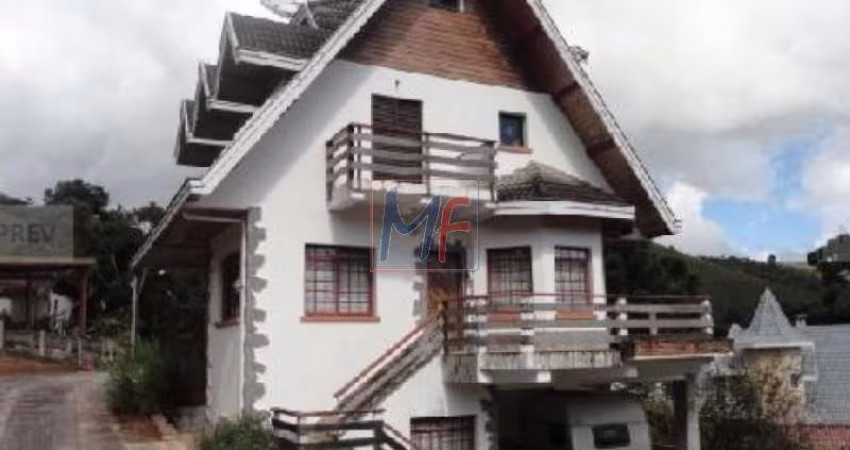 Casa lindíssima completa , vista ampla no Véu da Noiva em Campos do Jordão !