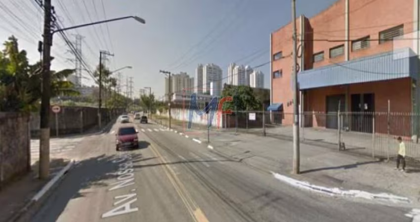 REF 7182 -  Terreno  de 3.332 m² e com predio coml a.c. 4.305 m2, 20vgs  - Limão.