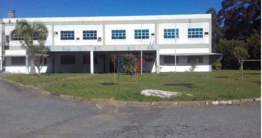 Ótimo Galpão com 42.000 m² de terreno e 22.000 m² A.C Bairro Rio Abaixo, divisa Guarulhos/Itaqua.  Zoneamento: ZUPI- 1. REF: 9947