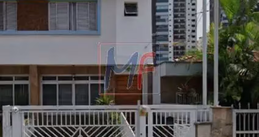 REF 11.437 Excelente casa no Jardim Anália Franco, com 150 m² construído, reformada, com churrasqueira, quintal, 3 dorms (1 suíte), 2 vagas