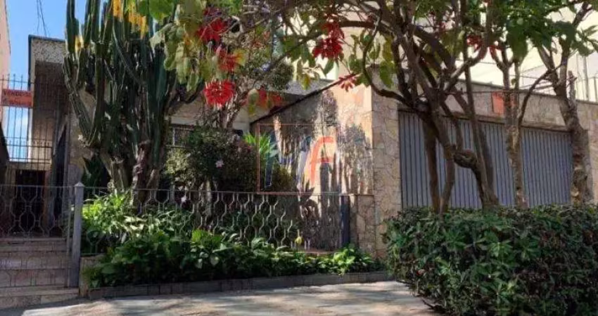 Belíssima casa com 300 m² terreno e 300 m² a.c., 3 dormitórios ( 1 suíte), 5 banheiros,  2 vagas, no bairro vila monumento. - ref 12.271