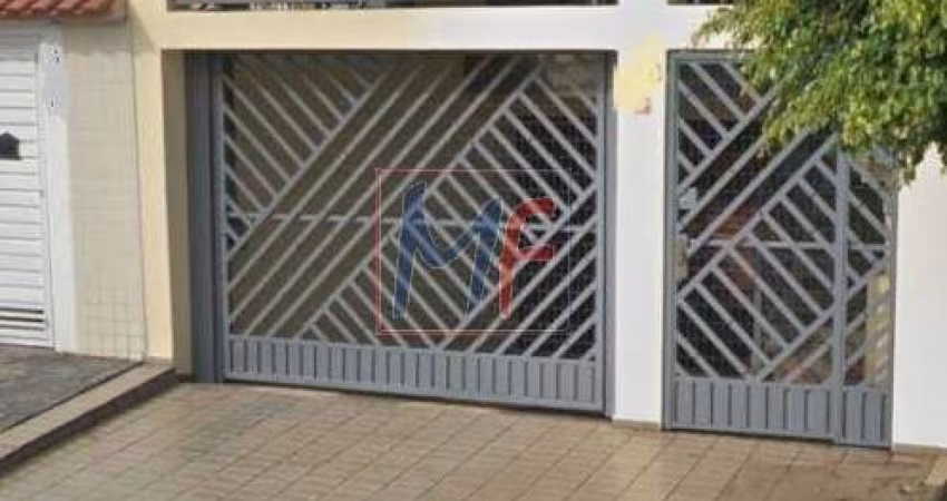 REF 12.381  Excelente Sobrado no bairro Parque Marajoara, com 4 dorms( 1 suíte) com banheira e varanda, 6 vagas e 239 m² de A.C.