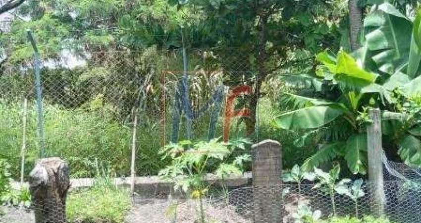 Bela Chácara no Éden - Sorocaba, 5 dorms (2 suítes), área de churrasco, piscina, 10 vagas, 1500 m² de terreno. REF  13.019